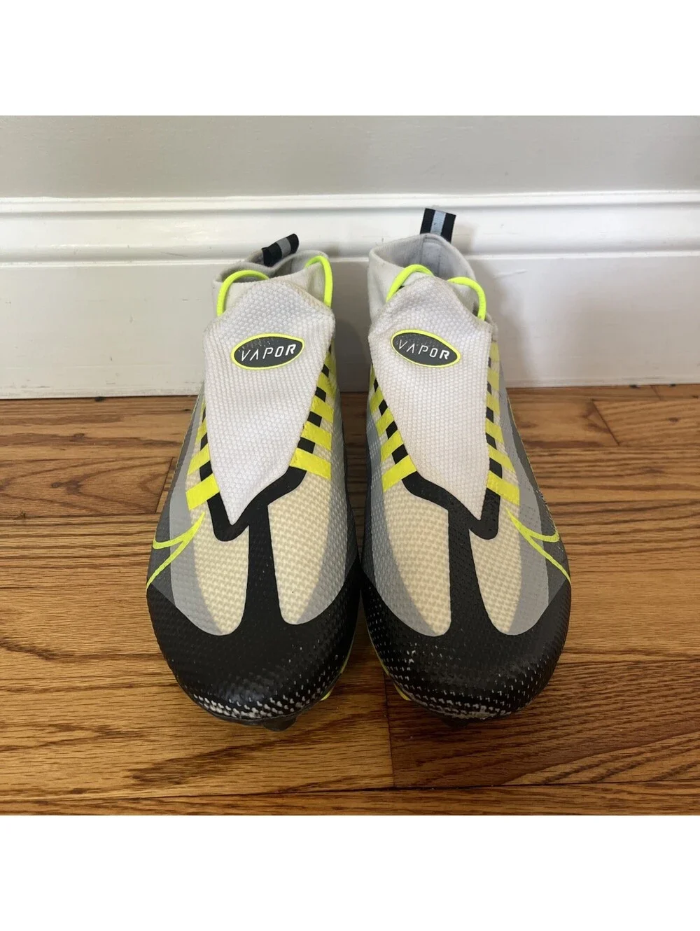 Nike Vapor Edge Ghost Lace Pro 360 Football Cleats Gray Volt Size 9.5